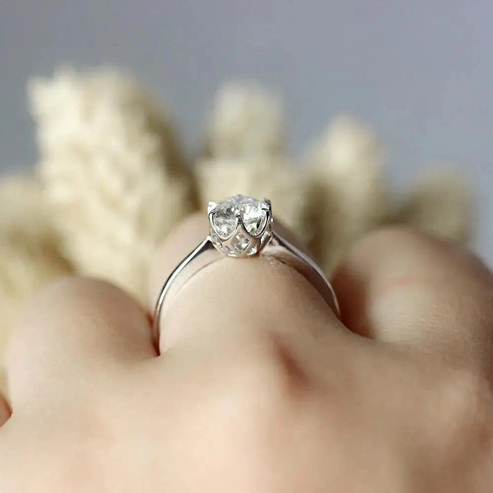 14k White Gold Solitaire Moissanite Ring 1ct