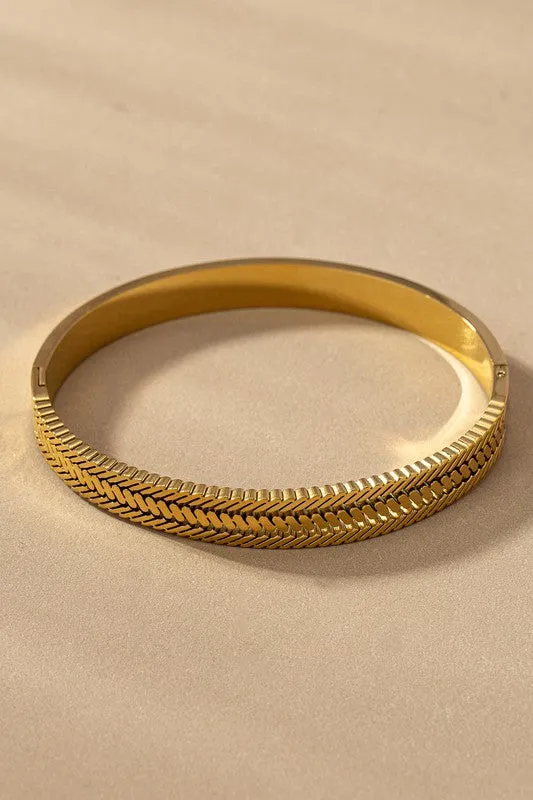 Chevron Gold Hinged Bangle Bracelet