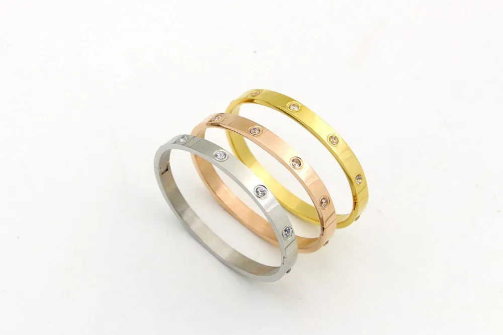 Classic Style Beautiful Lovers Bracelets Woman Bracelets Stainless Steel Bangles and Bangles Cubic Zirconia Golden Woman Jewelry Gifts