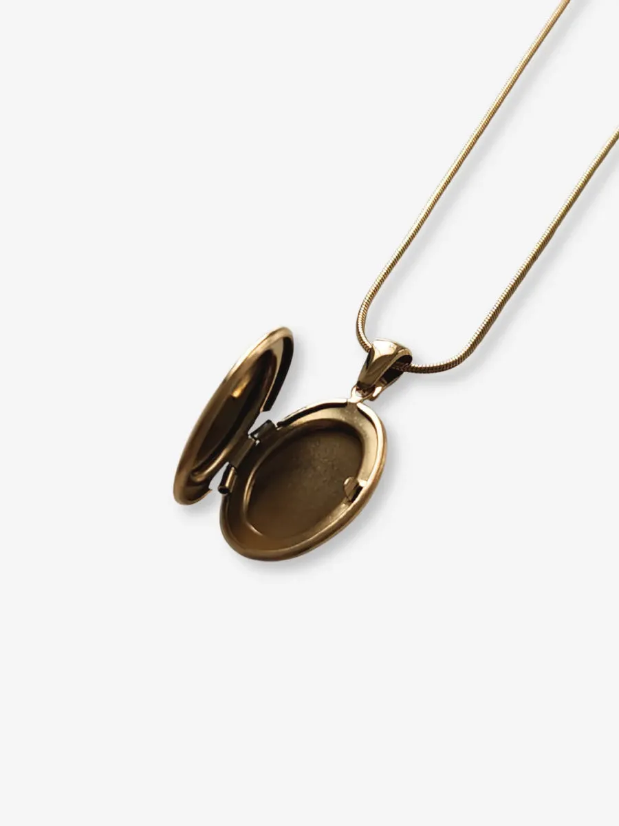 CoutuKitsch Genevieve Locket Necklace