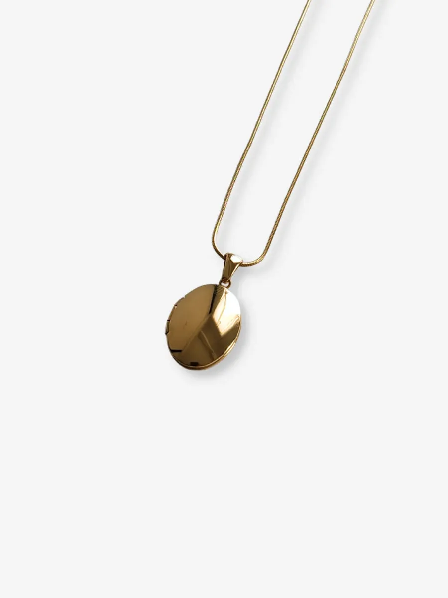 CoutuKitsch Genevieve Locket Necklace