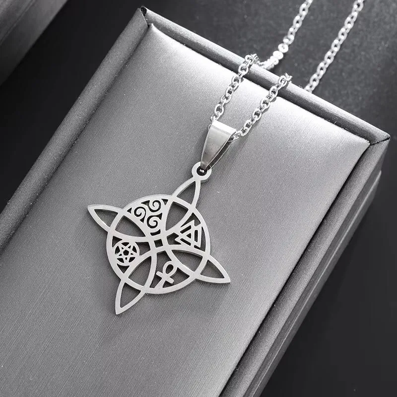 Elegant Zirconia Clover Pendant Necklace - Stylish Stainless Steel Chain for Women’s Party Jewelry Gifts