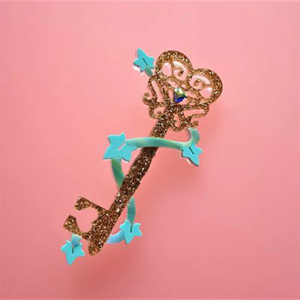 Enchanted Key Of Love Gold Brooch by CherryLoco