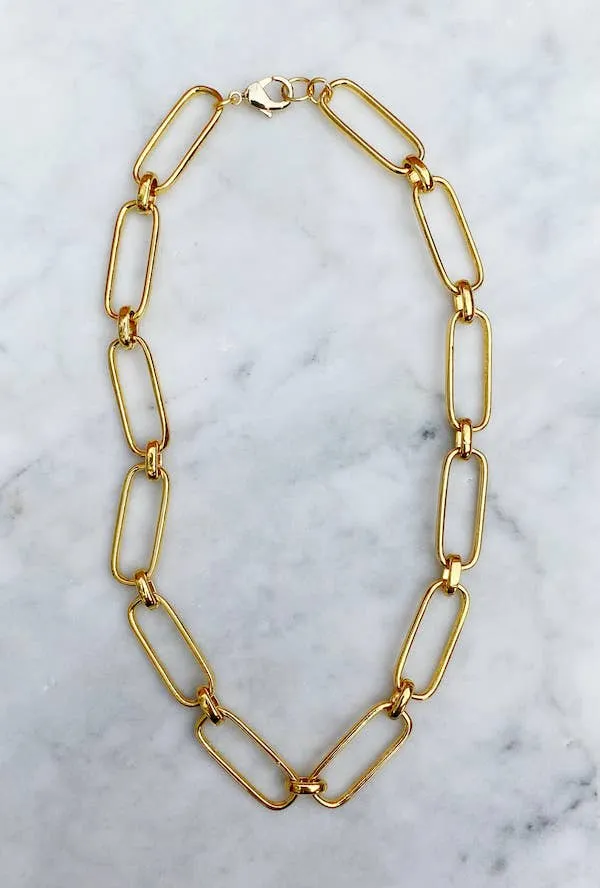 FLYNN NECKLACE