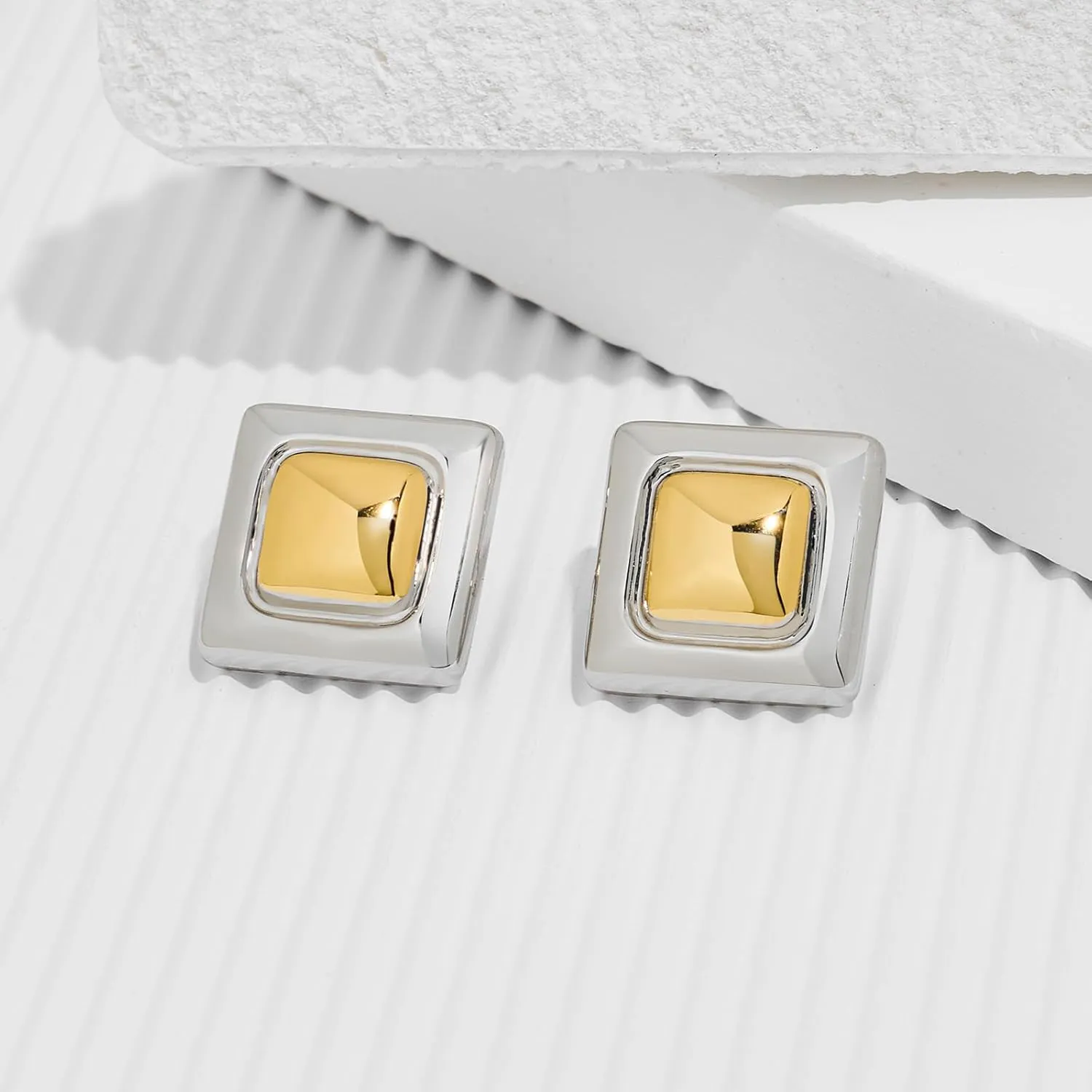 Gold Square Stud Earrings for Women Polished Spiral Stud Earrings for Women Birthday Jewelry